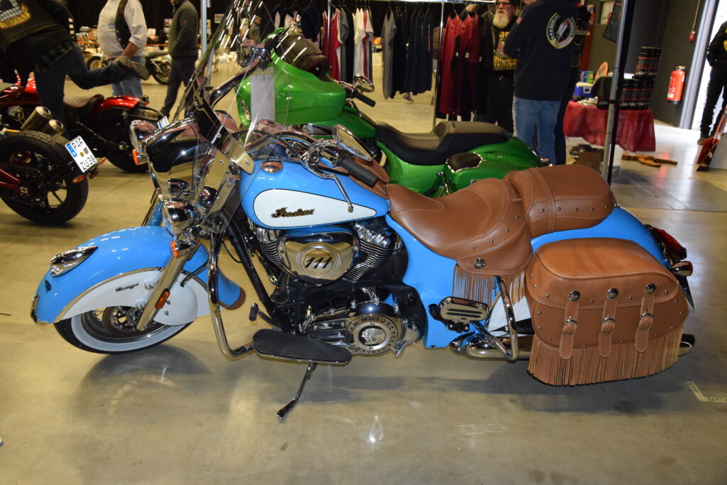 Motorrad_Indian_blau